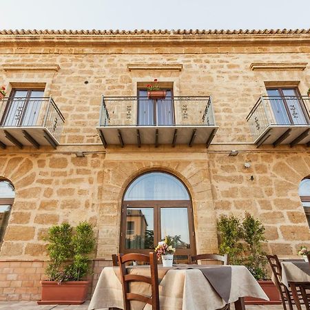 B&B Il Casale Di Federico Agrigento Luaran gambar